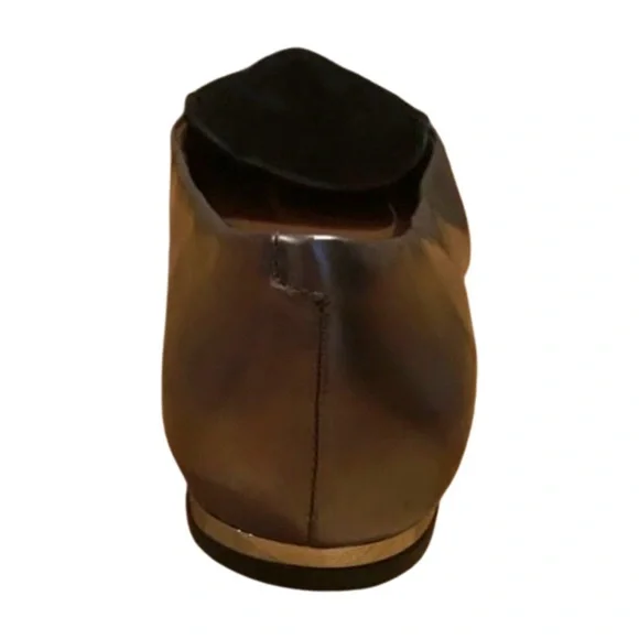 COACH Silver and Black Pointed Flats - Picture 5 of 7